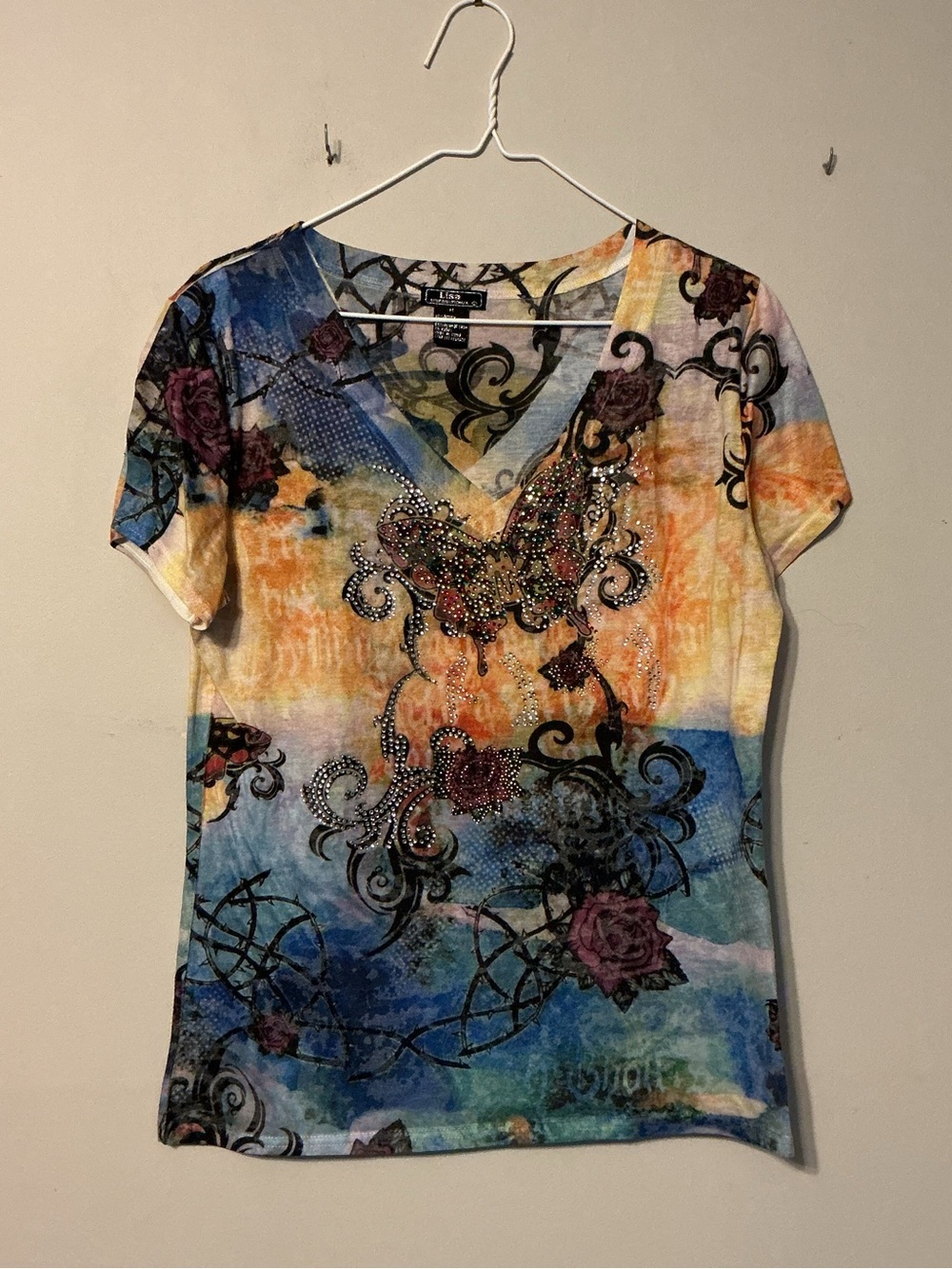 90s/Y2K Lisa International Top with Rhinestone Butterfly